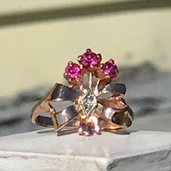 ❌❌❌SOLD ❌❌❌RUBIES AND DIAMOND 14 KT ROSE GOLD RING - Picture 4 of 16